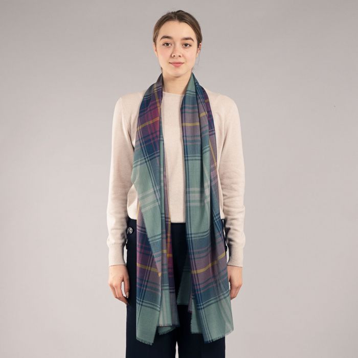 Luxury Extra Fine Merino Stole Hame Tartan | Scottish Creations