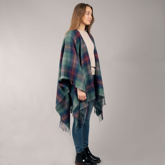 Serape in Auld Scotland Tartan | Scottish Creations